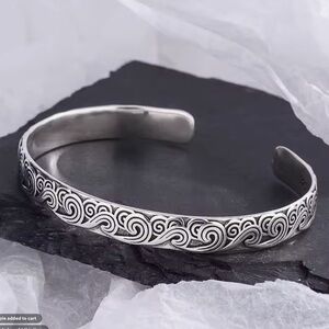 New .925 Stamped Waves Bracelet